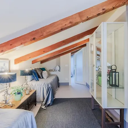 Casa Lucky, Romantic Modern 3 Bedrooms Penthouse *